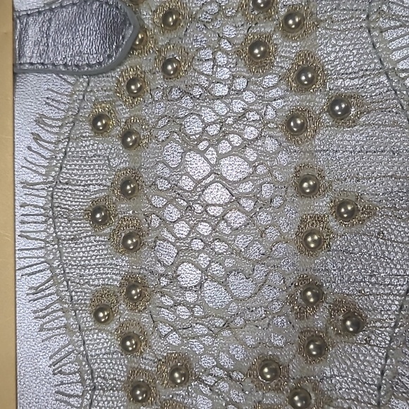 Handbag - Picture 7 of 7